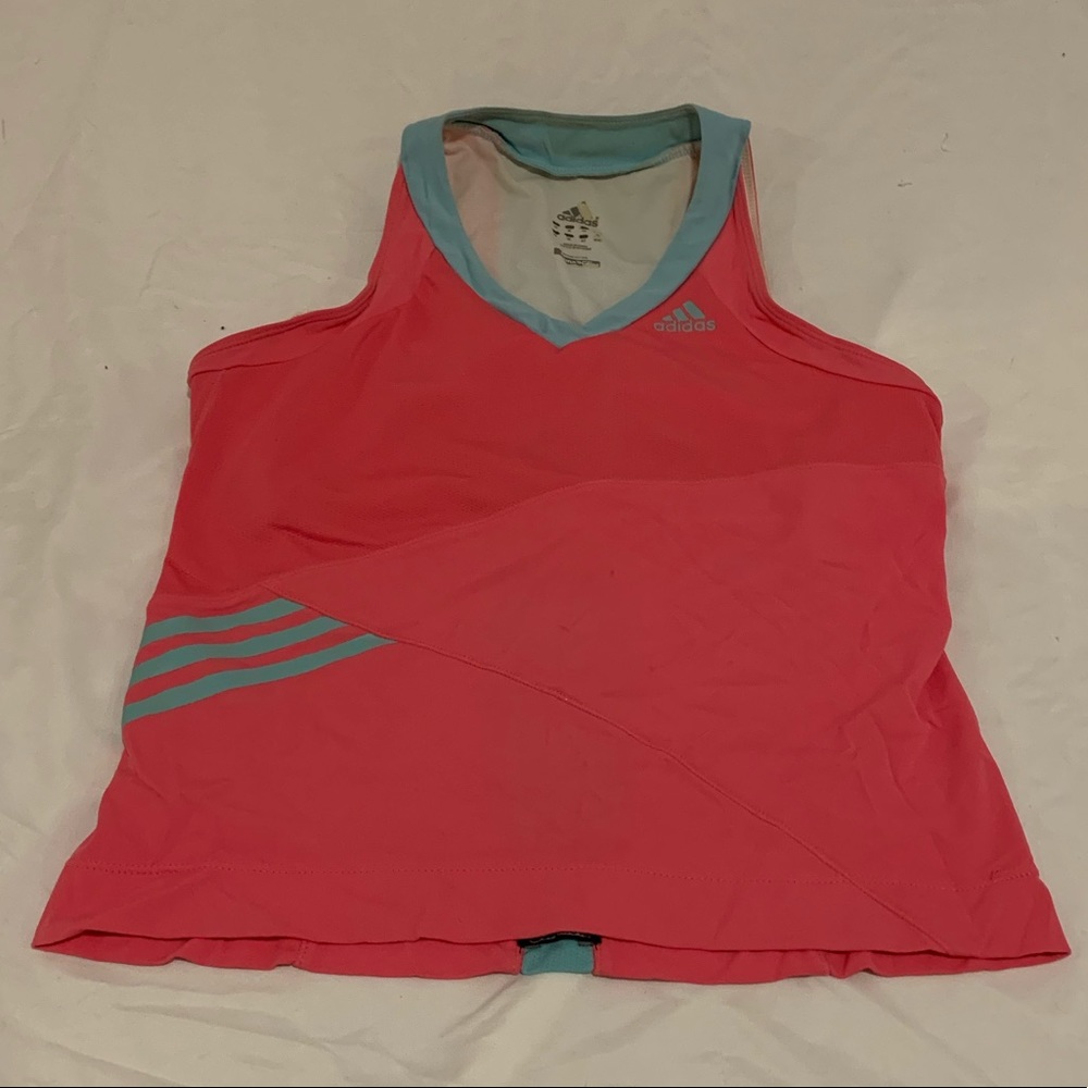 Nike sports tennis top